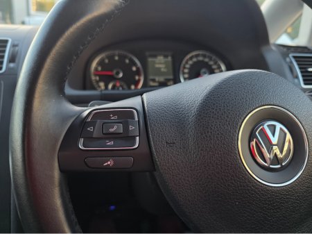 2013 Volkswagen Touran ( 132 REG  )1.4 TSI HIGHLINE EDITION  7 SEATER ALLOYS SIMI DEALER - SPECIALISING IN IMPORTS OF GERMAN AUTOMATIC HI SPEC CARS €10,950 thumbnail