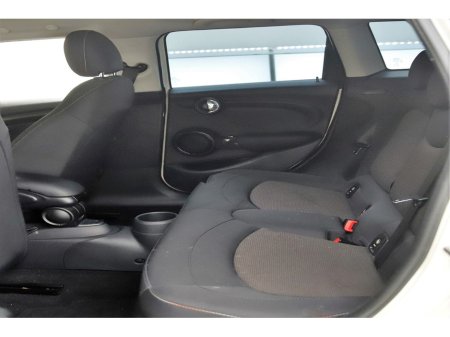 2018 MINI Hatch 1.5 COOPER 5DR*17" ALLOY WHEELS*PRIVACY GLASS*P*REVERSE CAMERA* €19,890 thumbnail