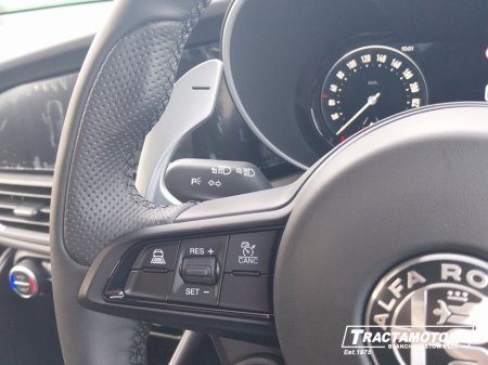 2026 Alfa Romeo Giulia VELOCE 2.0 RWD €66,999 thumbnail