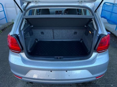 2015 Volkswagen Polo - thumbnail 13