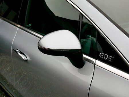 2024 Mercedes-Benz EQE - thumbnail 10