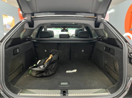 2024 BMW i5 2024 BMW I5 EDRIVE40 TOURING EXCELLENCE ELECTRIC AUTOMATIC / CRUISE CONTROL / 360° CAMERA / ELECTRIC MEMORY & HEATED SEATS / APPLE CARPLAY / PANORAMIC SUNROOF / PADDLE SHIFTERS / AMBIENT LIGHT thumbnail