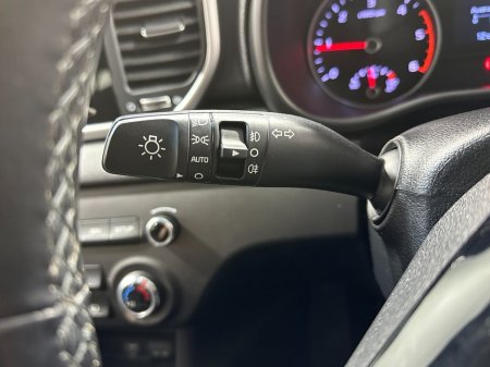 2020 Kia Sportage - thumbnail 16