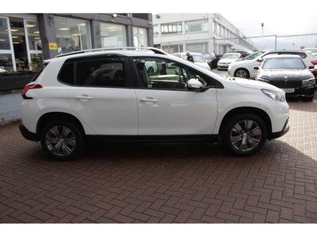 2019 Peugeot 2008 1.2 PURETECH ACTIVE5DR ESTATE // IMMACULATE CONDITION THROUGHOUT // BUY WITH CONFIDENCE AA AND SIMI APPREOVED DEALER 2026 // FINANCE ARRANGED // ALL TRADE INS WELCOME // €11,950 thumbnail
