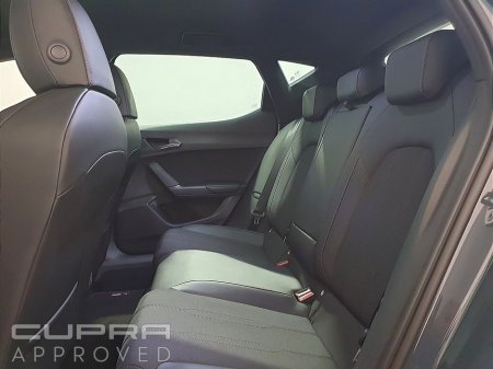 2025 SEAT Leon 2.0TDI 150hp Auto €38,945 thumbnail