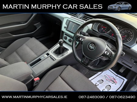 2015 Volkswagen Passat - thumbnail 10