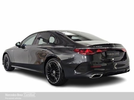 2025 Mercedes-Benz E Class - thumbnail 3