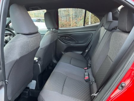 2025 Toyota Yaris Cross YARIS CROSS L-SPORT MONO €35,950 thumbnail