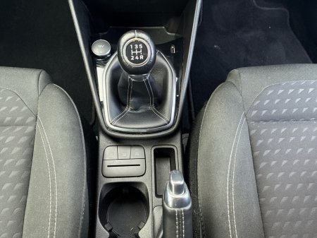 2019 Ford Fiesta TITANIUM 1.10 85PS 5SPEED 4DR €16,950 thumbnail