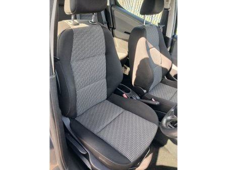 2011 Peugeot 207 - thumbnail 8