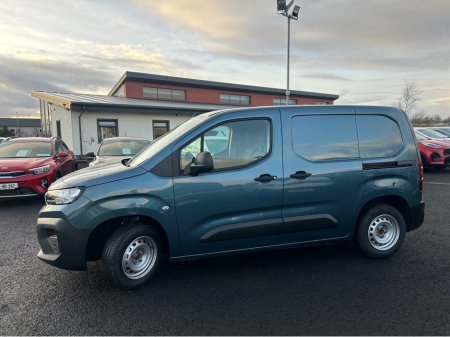 2026 Citroen Berlingo LWB 1000kg, ex vat €23,987 thumbnail