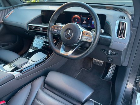 2023 Mercedes-Benz EQC 400 AMG LINE 4MATIC €39,995 thumbnail