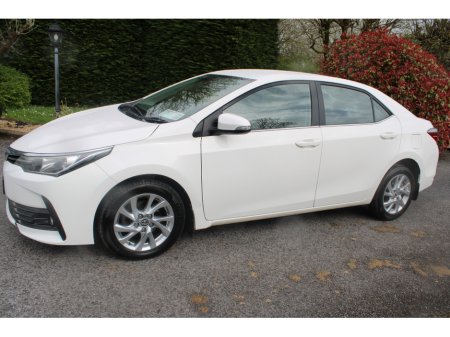 2017 Toyota Corolla - thumbnail 7