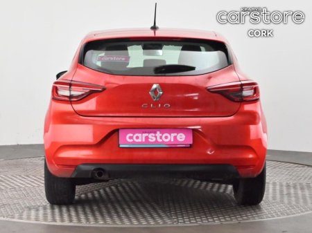2022 Renault Clio Dynamique SCe 65 €15,880
