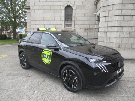 2025 Peugeot 3008 ESPSV  ELECTRIC TAXI GRANT OFFER !!!!!