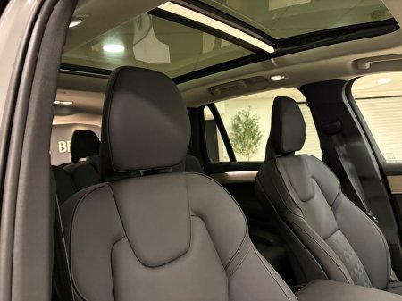 2025 Volvo XC90 T8 PLUS AWD=VAPOUR GREY//PAN ROOF//AS NEW=2 YEAR WARRANTY=TAILORED FINANCE PACKAGES INCL PCP AVAILABLE=TRADE IN'S WELCOME €79,995 thumbnail