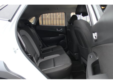 2019 Hyundai Kona Executive 1.6 Diesel Two Tone €16,950 thumbnail