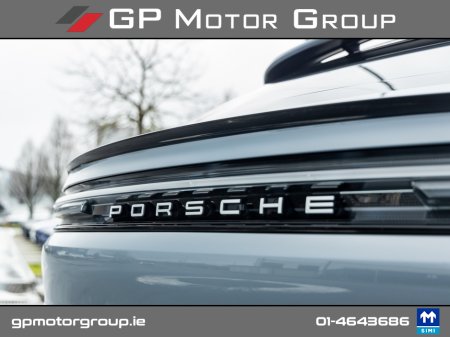 2024 Porsche Cayenne E-HYBRID 4DR AUTO *MEGA SPEC* €107,900 thumbnail