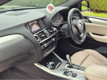 2016 BMW X4 - thumbnail 11