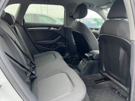 2018 Audi A3 S-LINE PACK 1.4 TFSI // FULL SERVICE HISTORY // NEW 19" S-LINE ALLOYS // DIGITAL CLUSTER €18,950 thumbnail