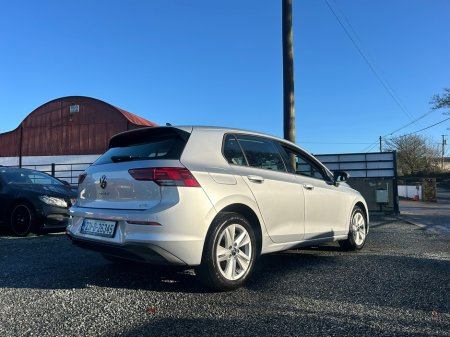 2023 Volkswagen Golf  €25,850 thumbnail