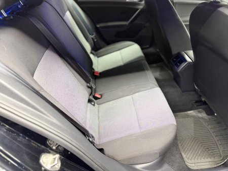 2014 Volkswagen Golf - thumbnail 21