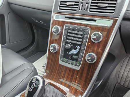 2016 Volvo XC60 - thumbnail 34