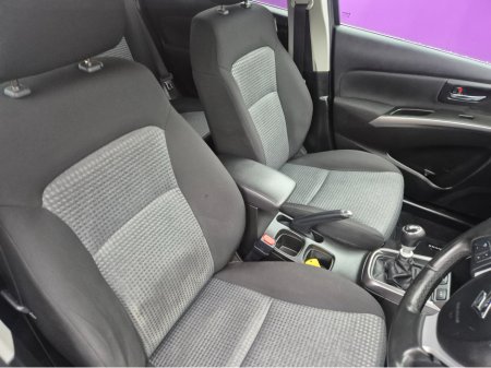 2023 Suzuki SX4 S-CROSS MOTION B-JET BOOSTERJET €22,500 thumbnail