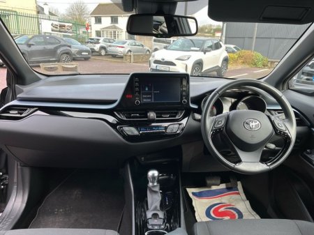 2022 Toyota C-HR - thumbnail 8