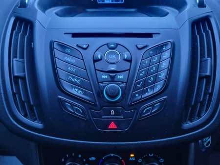 2013 Ford Kuga 2.0TDCI 140PS Zetec €5,799 thumbnail