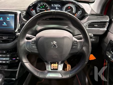 2020 Peugeot 2008 - thumbnail 15