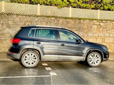 2016 Volkswagen Tiguan SPORT 2.0 TDI!!PANROOF!!LEATHER!! €16,900 thumbnail