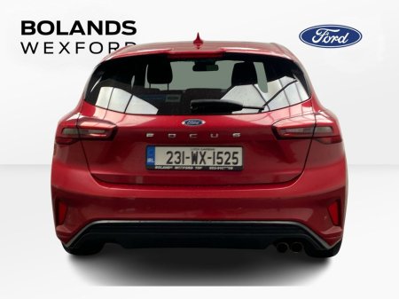 2023 Ford Focus - thumbnail 12