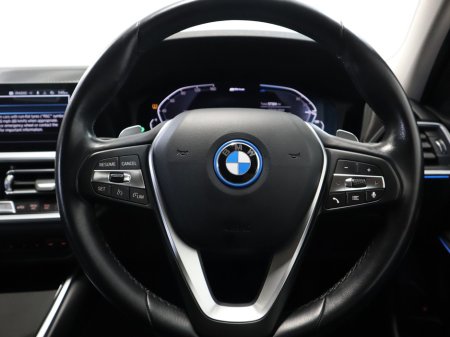 2022 BMW 3 Series G20 E SE PRO 4DR AUTO €28,900 thumbnail