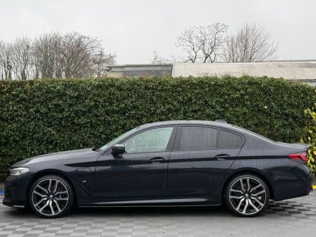 2020 BMW 5 Series 530e LCI M-SPORT COMPETITION 2.0 // OPENING SUNROOF // SERVICE HISTORY // VERY LOW MILEAGE €36,900 thumbnail