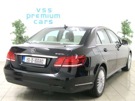 2015 Mercedes-Benz E Class 200 BLUETEC EXCLUSIVE 4DR AUTO €12,795 thumbnail