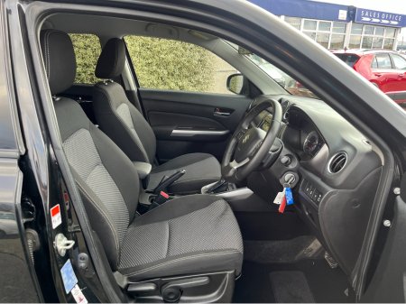 2020 Suzuki Vitara SZ-T AUTOMATIC 1.0 PETROL //SAT NAV//REVERSE CAMERA// €18,950 thumbnail