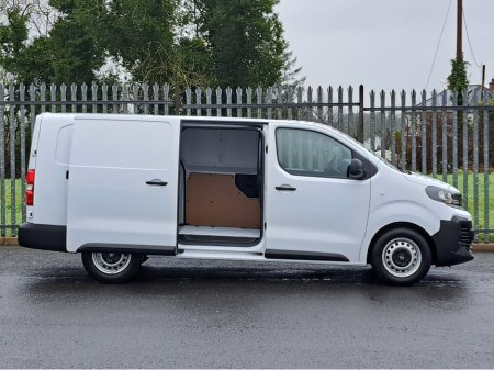 2026 Opel Vivaro KOMFORT L2H1 1.5TD 120BHP thumbnail