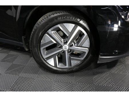 2023 Hyundai Kona ELECTRIC PREMIUM 64 KwH EV €24,995 thumbnail