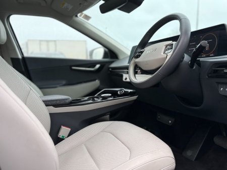 2022 Kia EV6 Earth €31,995 thumbnail