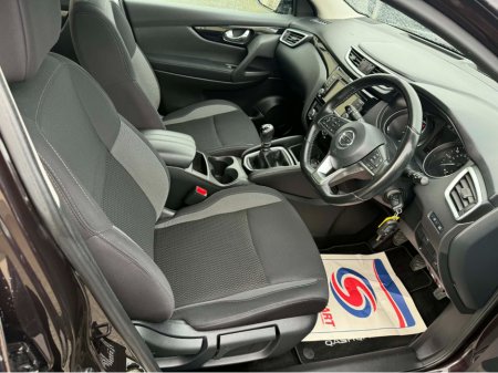 2020 Nissan Qashqai - thumbnail 9