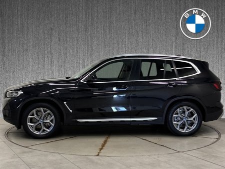 2023 BMW X3 xDrive30e xLine €54,995 thumbnail