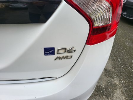 2014 Volvo V60 2.4D D6 2.4 TD AWD 5DR AUTO €9,995
