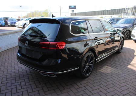 2023 Volkswagen Passat - photo 4