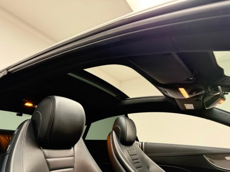 2020 Mercedes-Benz E Class - thumbnail 13