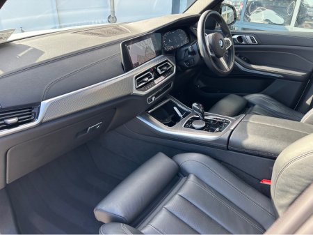 2021 BMW X5 - thumbnail 11