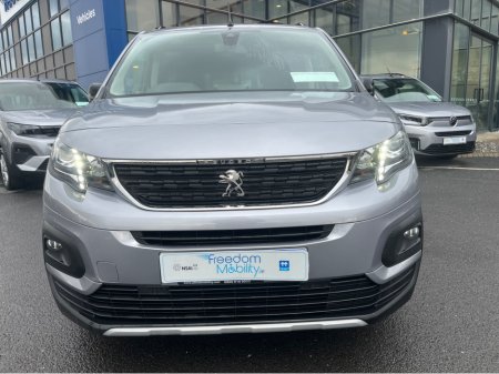 2023 Peugeot Rifter Wheelchair Accessible Auto €24,950 thumbnail