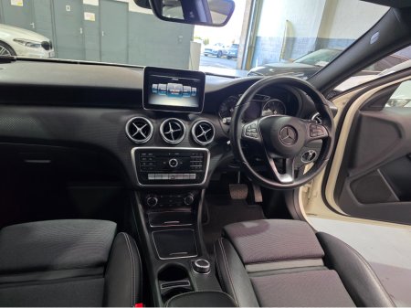 2016 Mercedes-Benz A Class A 180 €16,750 thumbnail