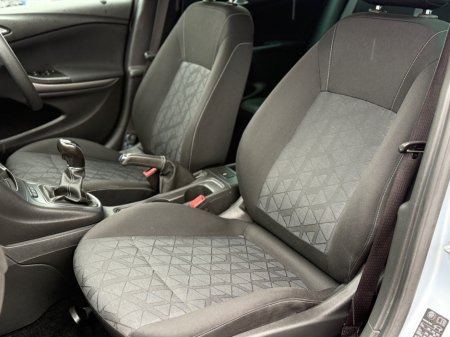 2019 Opel Astra - thumbnail 29