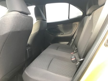 2022 Toyota Yaris Cross - thumbnail 7